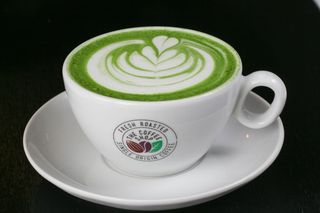 Peppermint Matcha Latte