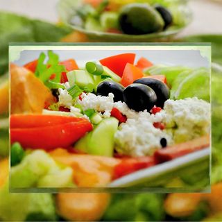 Селска салата (400г)