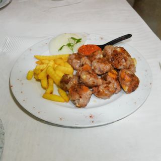Leskovacki ustipci