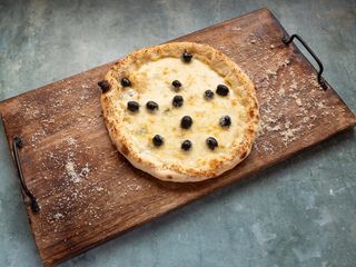 Quattro Formagi pizza