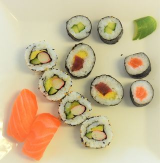 Sushi Box (12u)