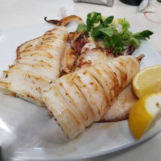 Calamar plancha ración