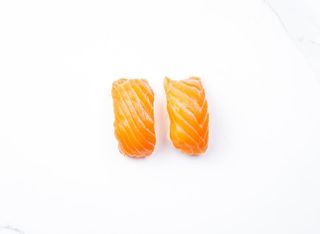 Нигири сьомга (60г)