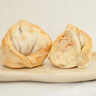 Empanada de Mozzarella e gambas