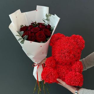 Combo GIFT წითელი ვარდის თაიგული + ხელოვნური ყვავილის წითელი დათუნია