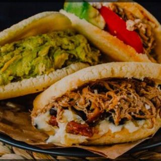 Arepas Rellenas Venezolanas