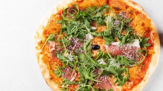 Pizza Pršut i rukola 42cm