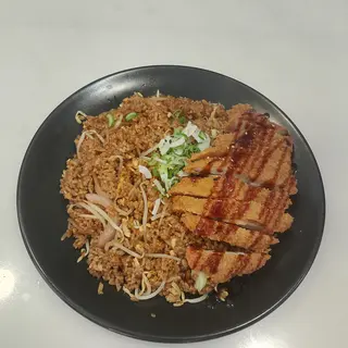 Arroz frito con Lomo de cerdo rebozado 