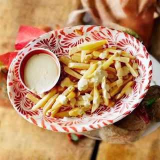 Fried Potato Chips With Garlic Sauce/ Plain Chips
