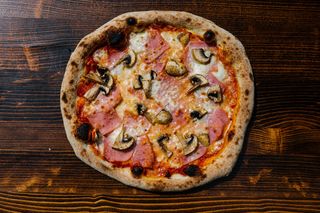 Пица Капричоза 