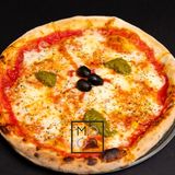 Capricciosa pizza