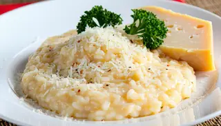 Orez cu parmezan