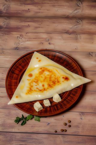 Янтик з моцарелою,фетою та зеленню (160г)