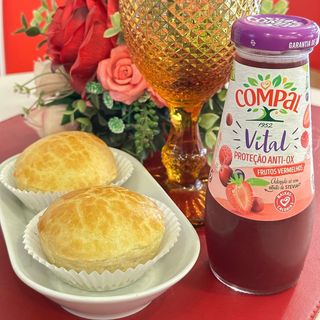 Combo Empadas + Compal Fruta