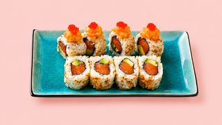 Sake tartar roll 8