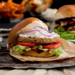 The Falafel Burger 2x1