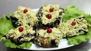 ბადრიჯანი ნიგვზით