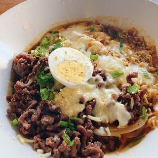 Topoki Bulgogi con Queso y fideos