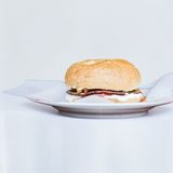 Пилешки хамбургер