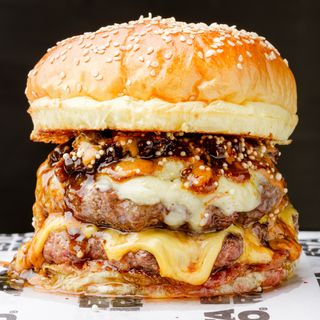 Txule japo (ganadora de la burger showdonw nacional)