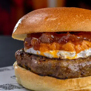 Burger Canaria Con Papas