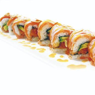 246. Uramaki flambé roll 4 pezzi