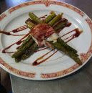 Espárragos Trigueros (Ración)