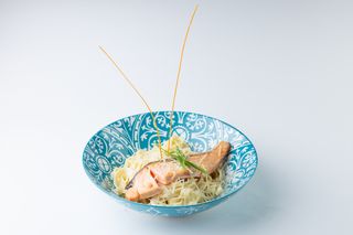 Фетуччини с лососем (250 гр.)