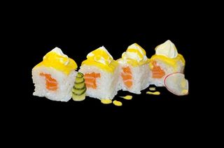 224. Uramaki mango fresh