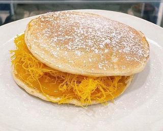 Panquecas com Doce de Ovos e Nozes