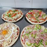 Pizza Al Gusto (Mediana)