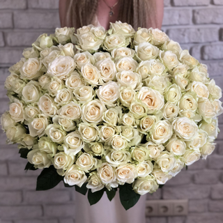 Акция! 101 роза белая