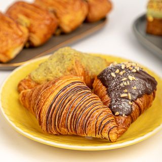 Mini Croissant Café