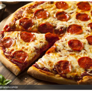 Pizza Calabrese Média