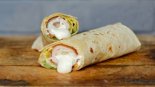 Karagrujina + piće po izboru