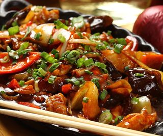 Pui la plita incinsa 