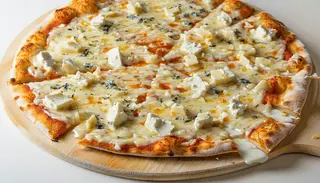 Pizza Quattro Formaggi﻿ 33cm