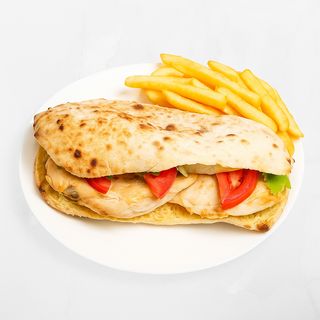 Sendvič s piletinom MENU