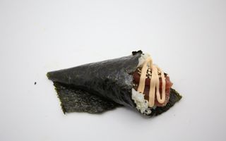 233-Temaki spicy maguro