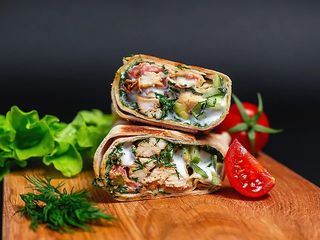 АРАБСЬКА З КУРКОЮ . (400)