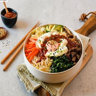 Bibimbap de pollo