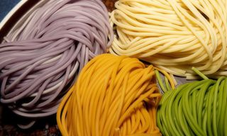 Crea il tuo noodle in brodo