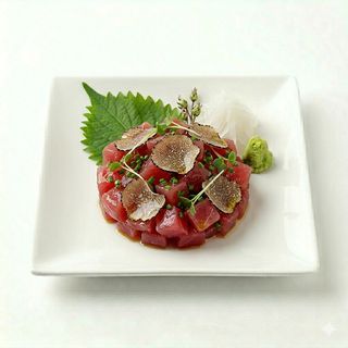 Tartar De Atún Con Aceite De Trufa