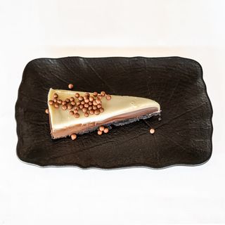 Торта с три вида белгийски шоколад (150гр)