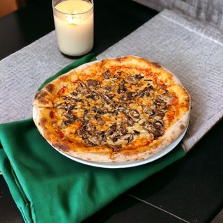 Pizza Funghi