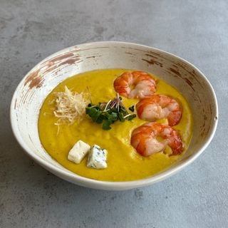 Сирний крем суп з креветкою