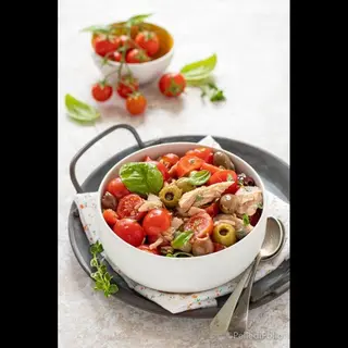 Insalatona di tonno