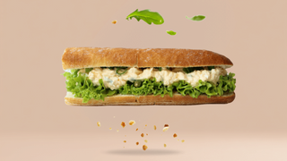 Bagietka z pastą jajeczną