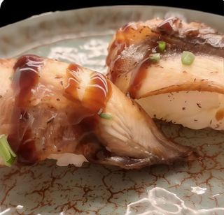 028 - Nigiri Anguila (2 Pzs)