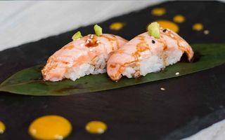 93 Nigiri suzuki scottato